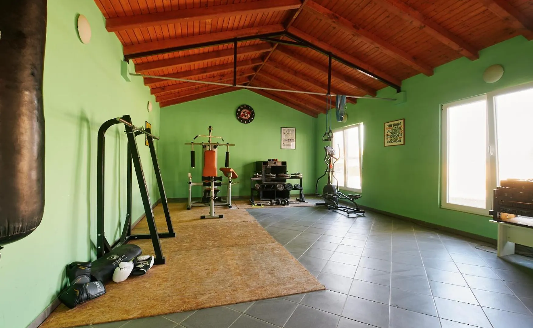 Stunning Villa For 10 People With Large Heated Pool-50M2, Jacuzzi And Gym - By Ta Leut Agency Privlaka   Privlaka (Zadar)