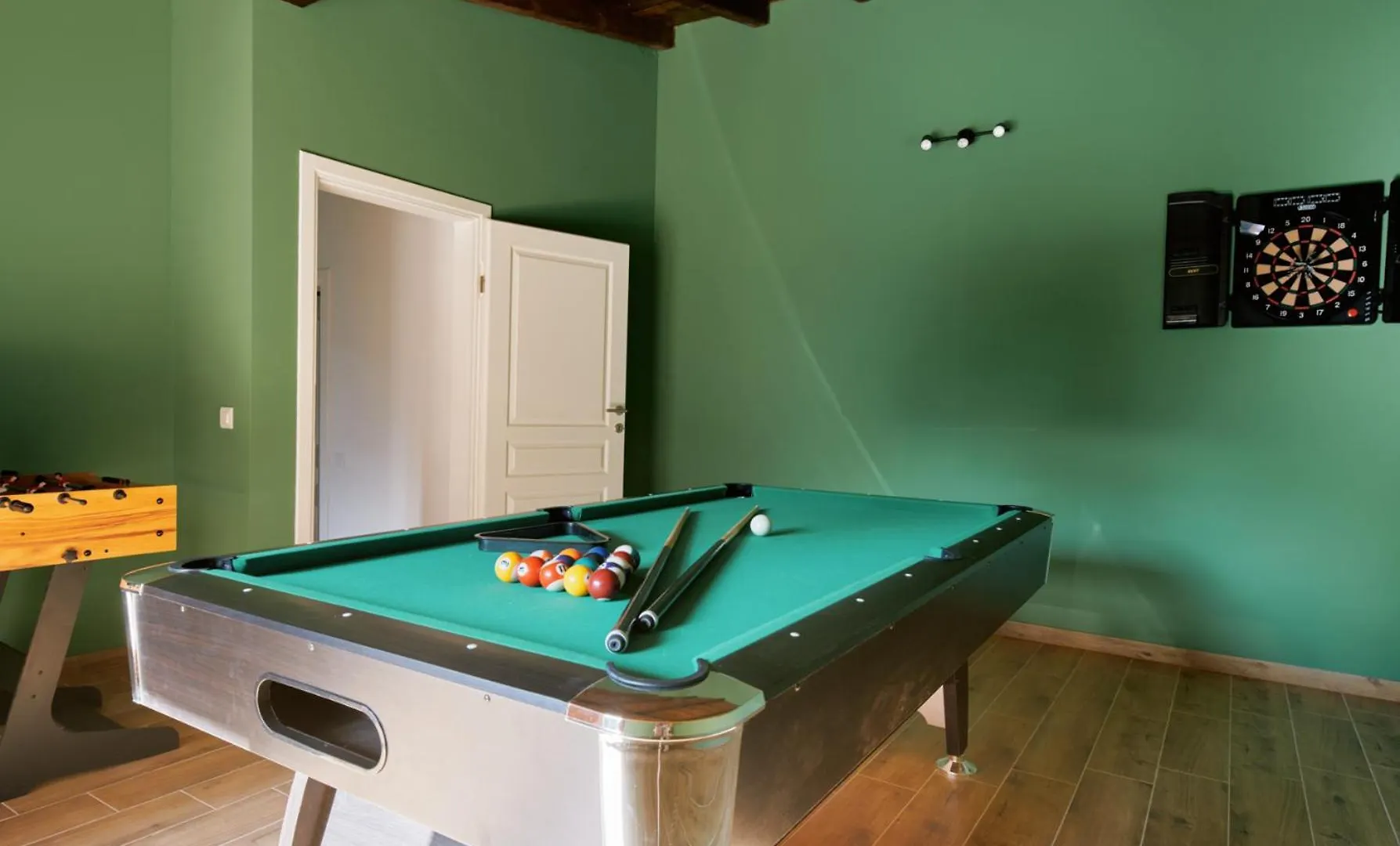 Stunning Villa For 10 People With Large Heated Pool-50M2, Jacuzzi And Gym - By Ta Leut Agency Privlaka